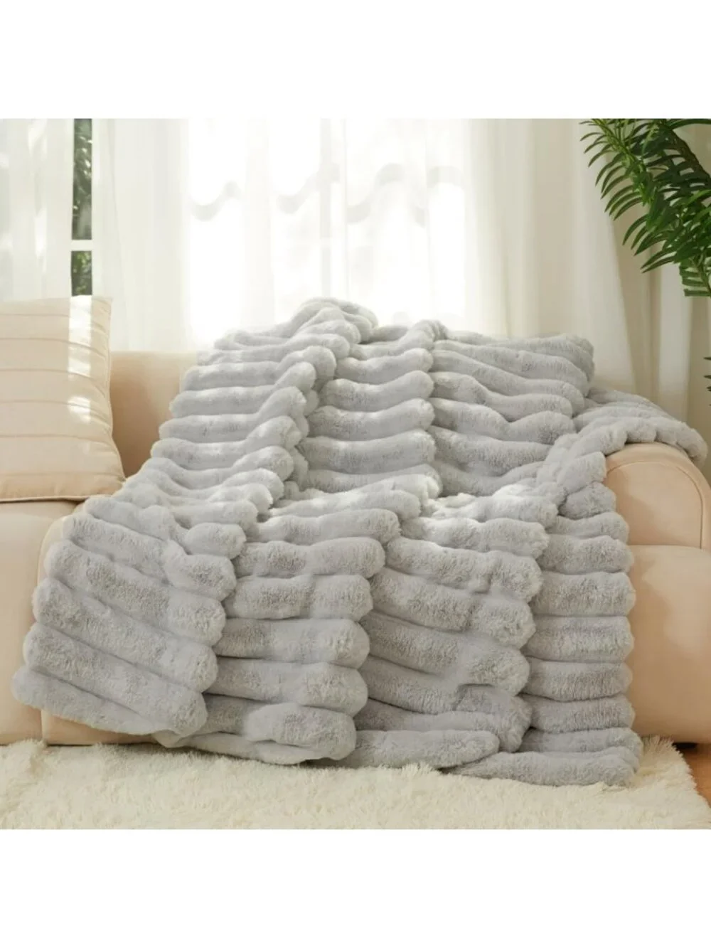 Luxe Faux Fur Striped Blanket 60